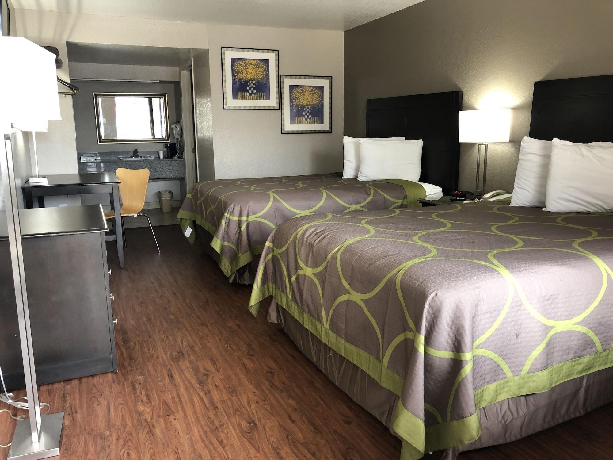 Super 8 By Wyndham San Antonio Pearl District Downtown Motel Ngoại thất bức ảnh