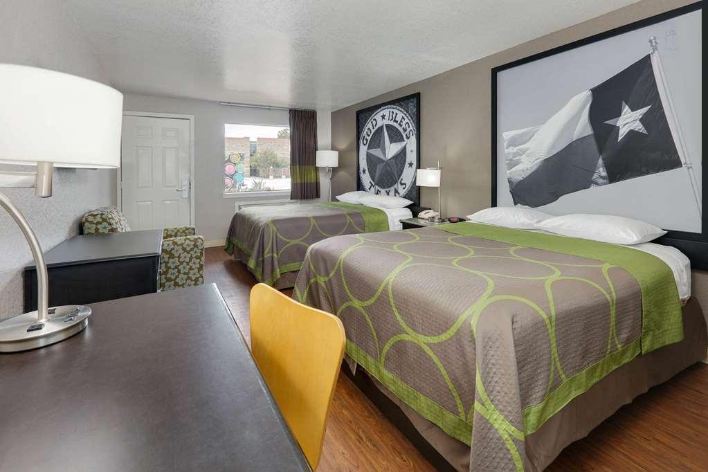 Super 8 By Wyndham San Antonio Pearl District Downtown Motel Phòng bức ảnh