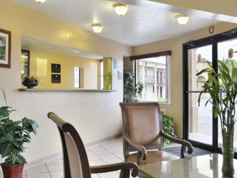 Super 8 By Wyndham San Antonio Pearl District Downtown Motel Ngoại thất bức ảnh