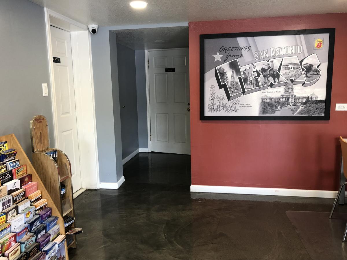 Super 8 By Wyndham San Antonio Pearl District Downtown Motel Ngoại thất bức ảnh